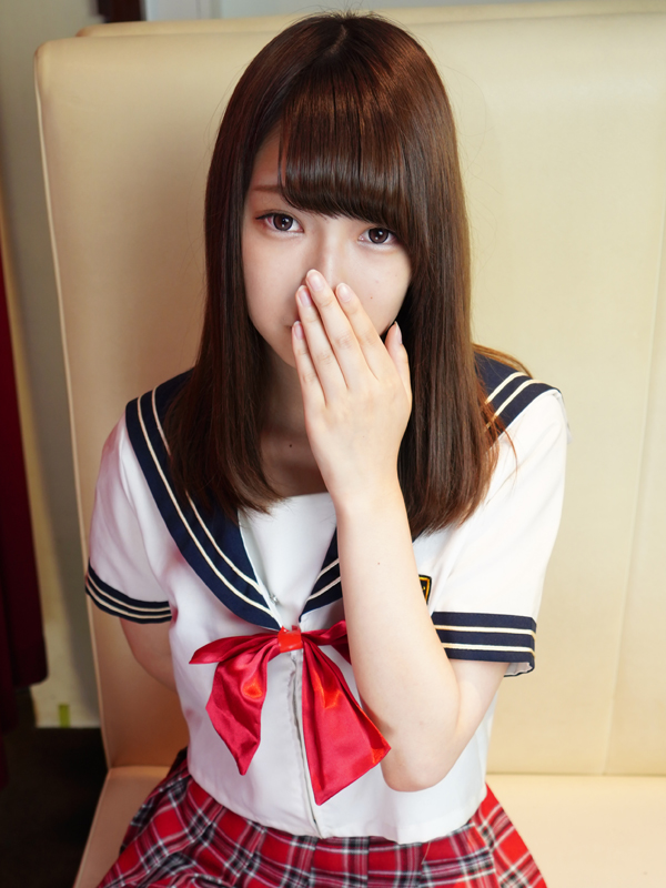 激安ヌキ道楽・京橋店 グミ 26歳 T：162cm　B：85(D)　W：55　H：87